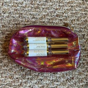 Senegence Oops lip color remover: 3 tubes and small zip pouch